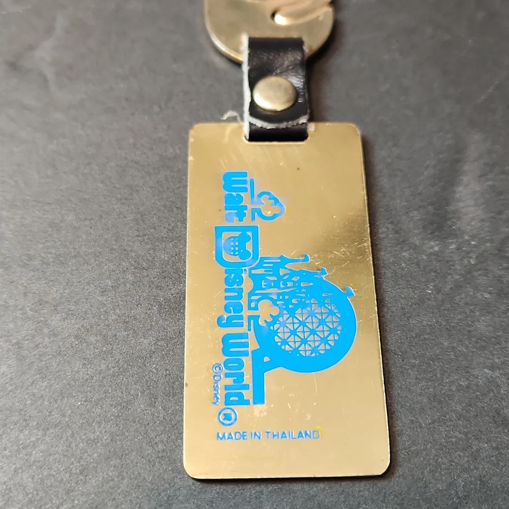 STEVE Walt Disney World Mickey Mouse Keychain, VTG 1980s